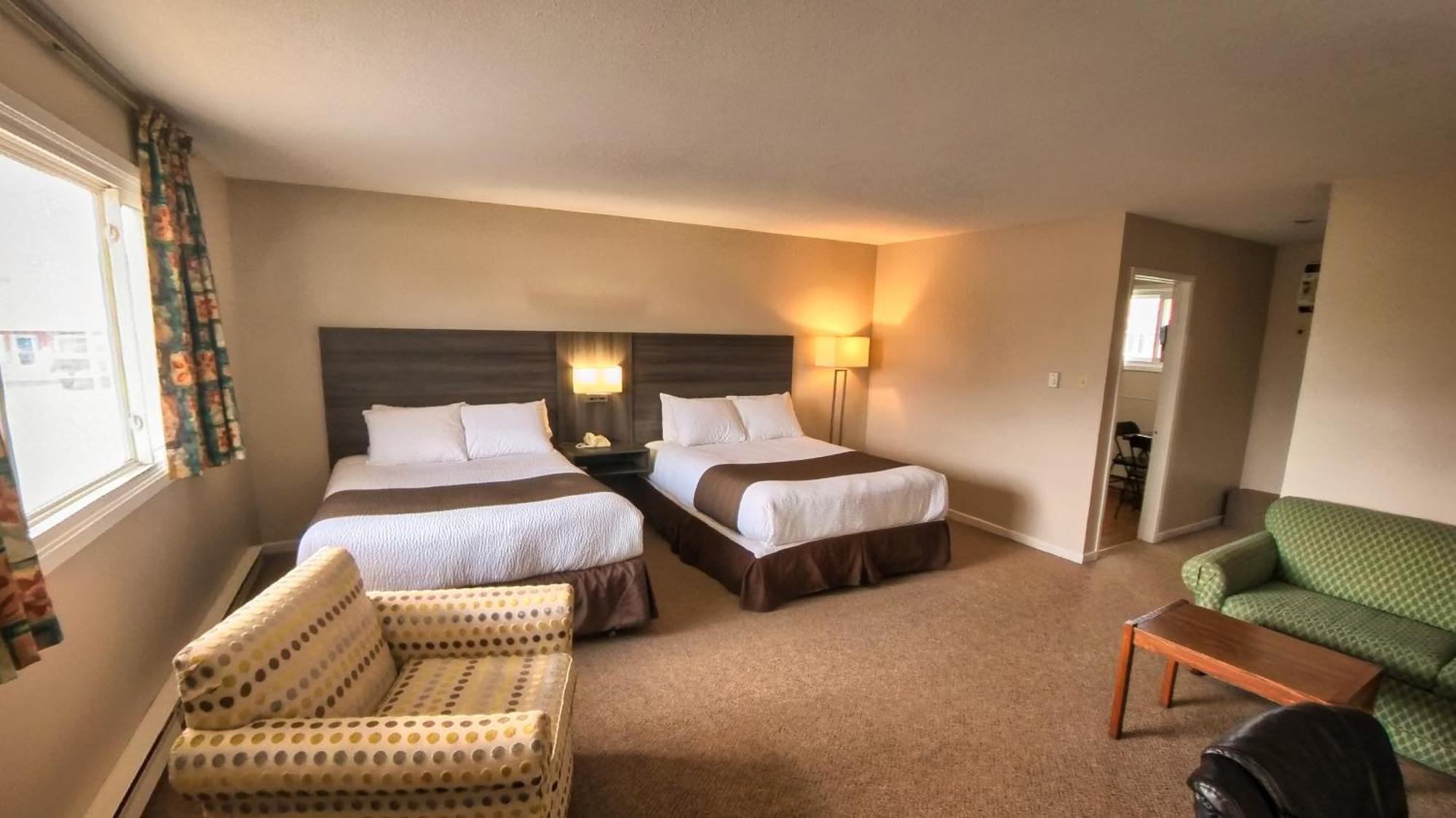Maple Leaf Inn Kincardine Buitenkant foto