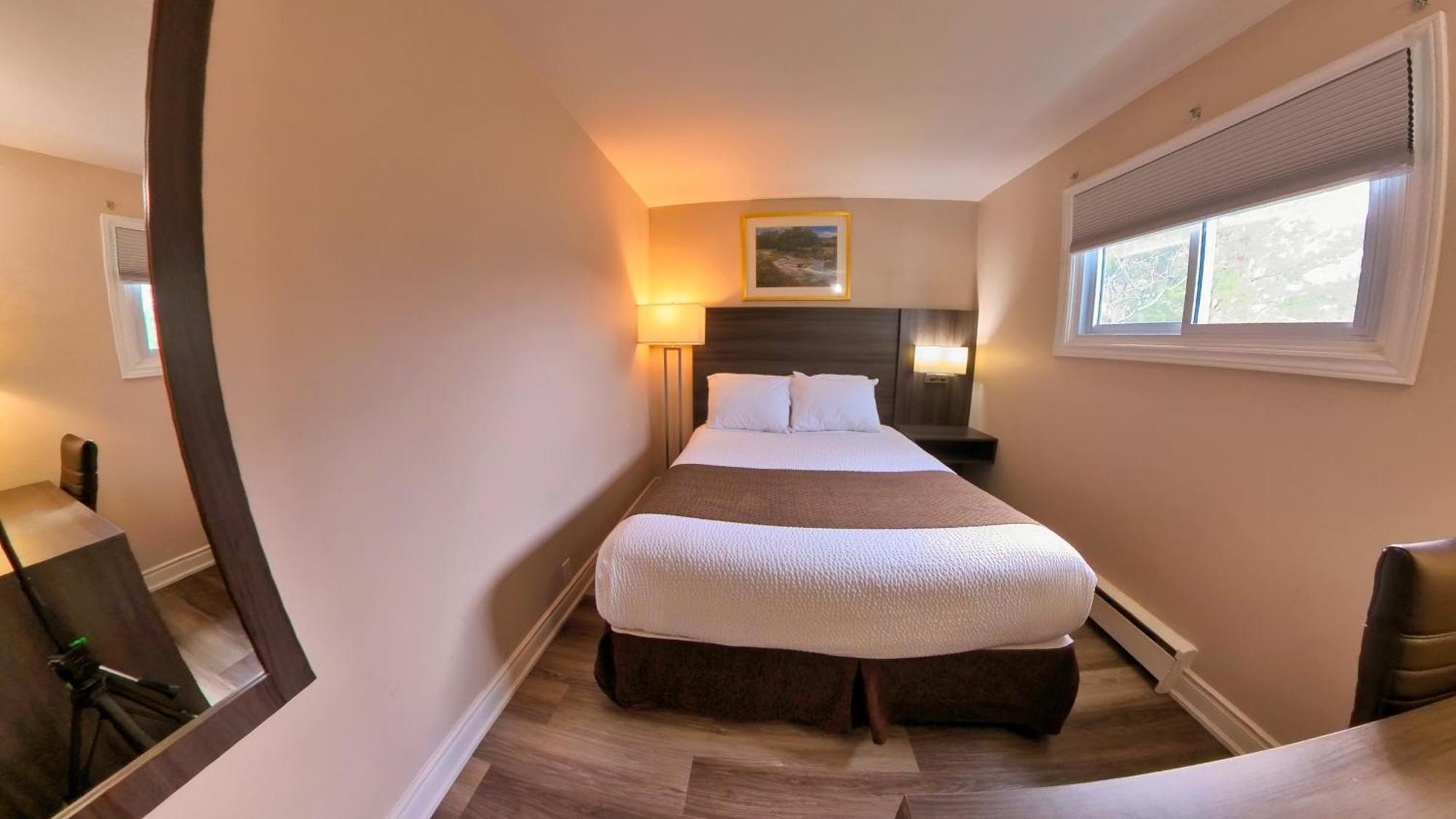 Maple Leaf Inn Kincardine Buitenkant foto